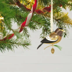 2021 Beauty Of Birds #17 Evening Grosbeak -Hallmark MAGIC Ornaments Shop 11beauty1