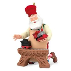 2016 Toymaker Santa #17 - With Train Set
