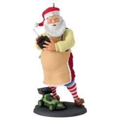 2017 Toymaker Santa #18