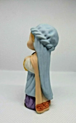 Adoring King - Mary Hamilton Nativity - No Box -Hallmark MAGIC Ornaments Shop 1981adoring1