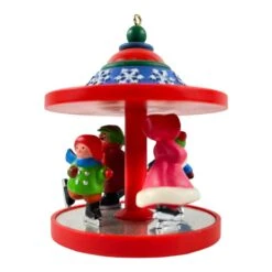 1981 Carousel #4 -Ice Skaters -Hallmark MAGIC Ornaments Shop 1981carouselskaters1