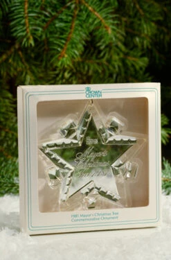 1981 Mayor's Tree - FIRST In Series