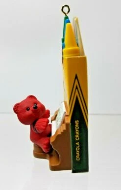 1991 Crayola #3 - Bright, Vibrant Colors *Slightly Damaged Box -Hallmark MAGIC Ornaments Shop 1991crayola2