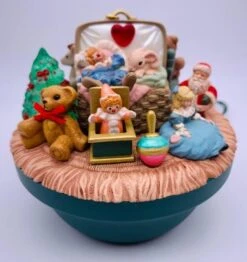 1995 Victorian Toy Box - Light,Sound,Motion