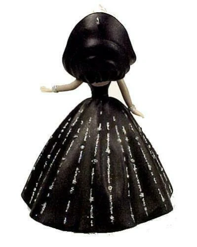 1998 Holiday Barbie, Af Am #1 4 1998 Holiday Barbie, Af Am #1 - Image 2