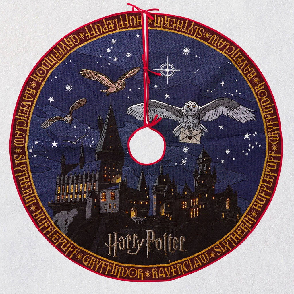 2020 Harry Potter, Hogwart's Castle Tree Skirt MAGIC/LIGHTED RARE! 3 2020 Harry Potter, Hogwart's Castle Tree Skirt MAGIC/LIGHTED RARE!