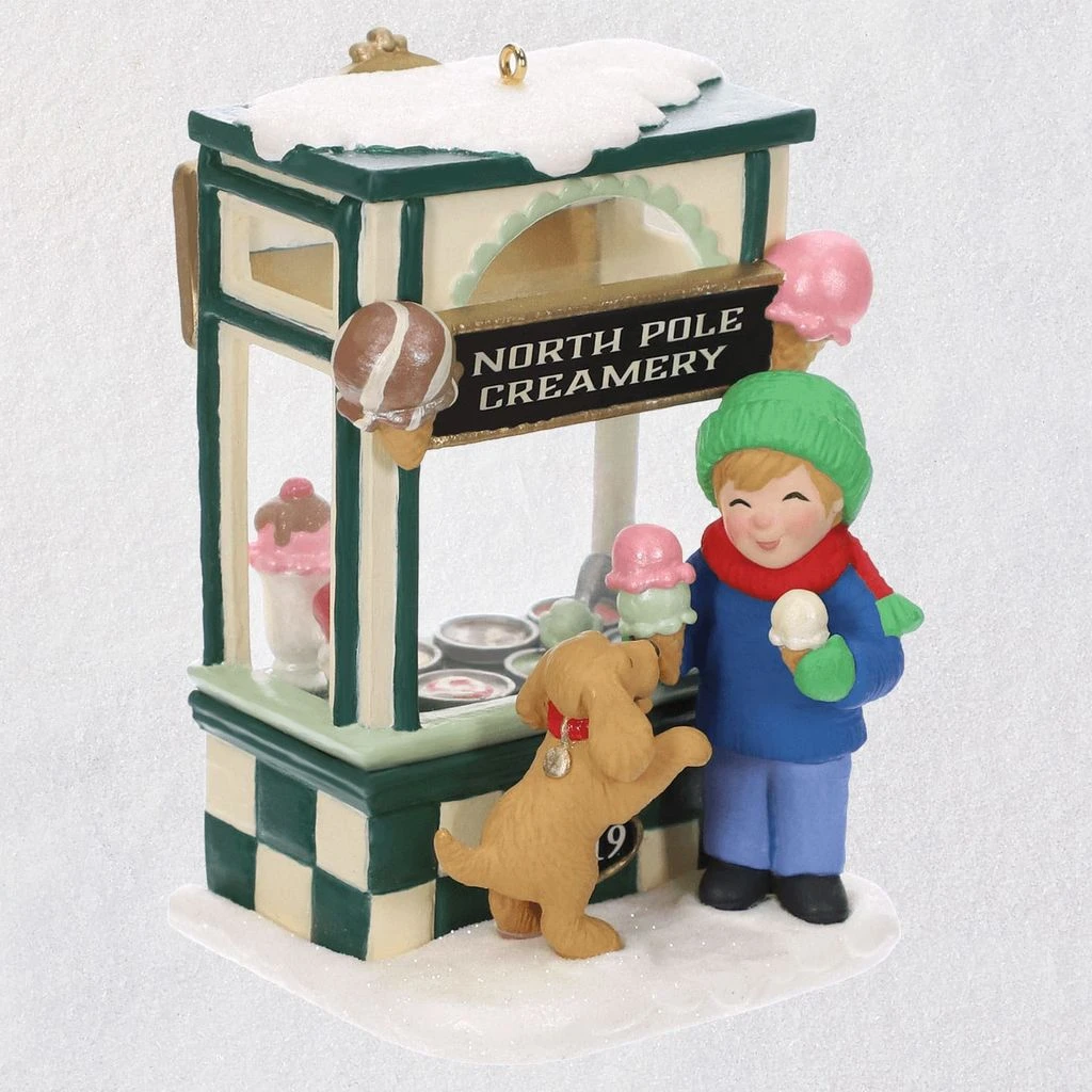 2019 Christmas Window #17 CLUB - Damaged Box 3 2019 Christmas Window #17 CLUB - Damaged Box