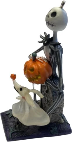 2008 The Pumpkin King - Nightmare Before Christmas - Hard To Find! -Hallmark MAGIC Ornaments Shop 2008pumpkinking2