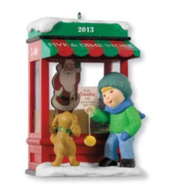 2013 Christmas Window #11 - Five & Dime