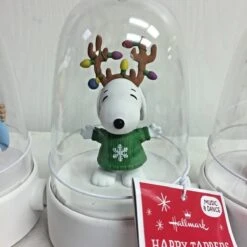 2016 Peanuts Happy Tapper Snoopy