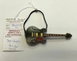 2021 The Thrill Is Gone Guitar PROTOTYPE SIGNED BY TOM BEST