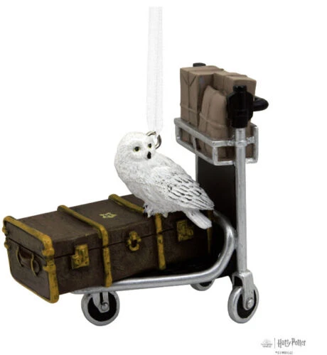 2022 Harry Potter LUGGAGE TROLLEY With HEDWIG- Red Box 3 2022 Harry Potter LUGGAGE TROLLEY With HEDWIG- Red Box