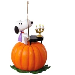 2018 Halloween, Spooky Snoopy MAGIC -Hallmark MAGIC Ornaments Shop 2499qfo5226r