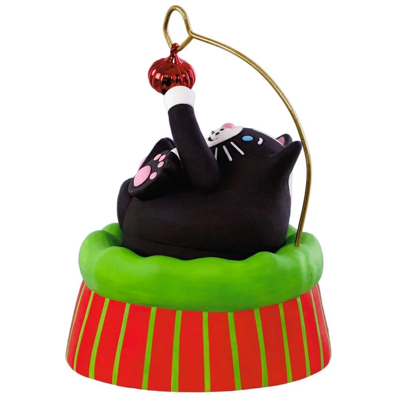 2018 Christmas Cat, Solar Powered! 4 2018 Christmas Cat, Solar Powered! - Image 2