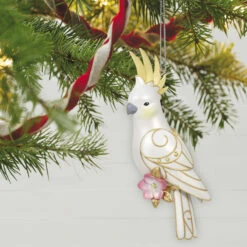 2021 Beauty Of Birds Captivating Cockatoo - Club Exclusive -Hallmark MAGIC Ornaments Shop captivating cockatoo koc exclusive ornament 1799qxc5555 02