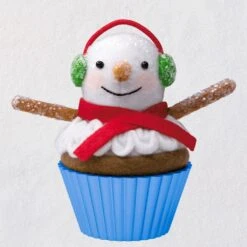 2019 That's Snow Sweet Christmas Cupcake -LIMITED QTY PREMIERE