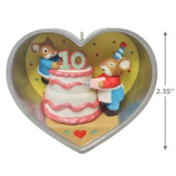 2021 Cookie Cutter Christmas TEN Sweet Years - LIMITED EDITION 8 2021 Cookie Cutter Christmas TEN Sweet Years - LIMITED EDITION -Hallmark MAGIC Ornaments Shop cookie cutter mouse ten sweet years special edition keepsake ornament 1799qxe3282 03