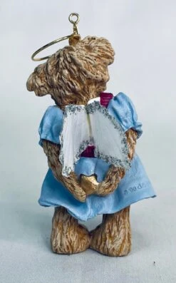 1999 Teddy Bear Family LORI With Angel Wings #3 In Series *Donna Lee's "Starry Eyed Enterprise" Ornament 9 1999 Teddy Bear Family LORI With Angel Wings #3 In Series *Donna Lee's "Starry Eyed Enterprise" Ornament -Hallmark MAGIC Ornaments Shop dl11lori2