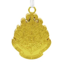 2020 Harry Potter - Hogwarts Crest (Premium)