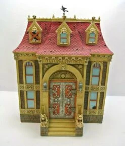 2005 Hauntington Town Hall - Missing Witch Weathervane - No Box