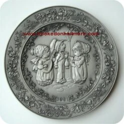 1981 Christmas Pewter Plate #5 - The Little Carolers - By Mary Hamilton