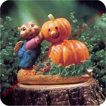 Building A Pumpkin Man - Tender Touches Figurine - Rare 3 Building A Pumpkin Man - Tender Touches Figurine - Rare