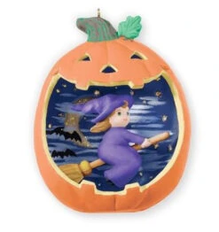 2013 Happy Halloween #1 - Witch In Pumpkin