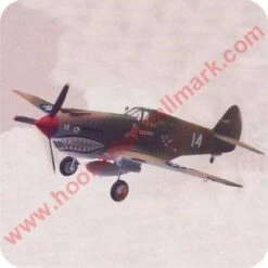 Curtiss P-40 Warhawk - Legends In Flight