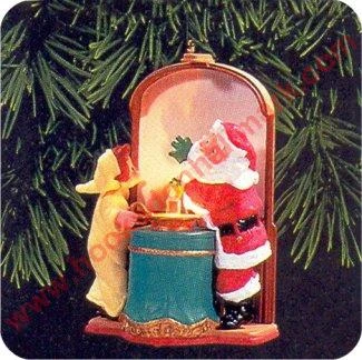 1998 Santas Show And Tell, Features LIGHTED Hand Shadows ! 3 1998 Santas Show And Tell, Features LIGHTED Hand Shadows !