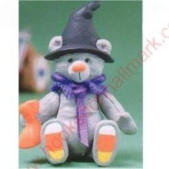 2002 Merry Miniature - Treat