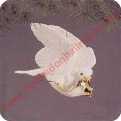 1990 Dove Of Peace With Stand, Club *Damaged Box
