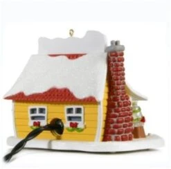 2008 Deck The House - Magic -Hallmark MAGIC Ornaments Shop qxd4071back