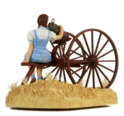 2009 Somewhere Over The Rainbow - MAGIC -Hallmark MAGIC Ornaments Shop qxi1082r