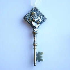 2010 - 2009 Santa's Magic Key